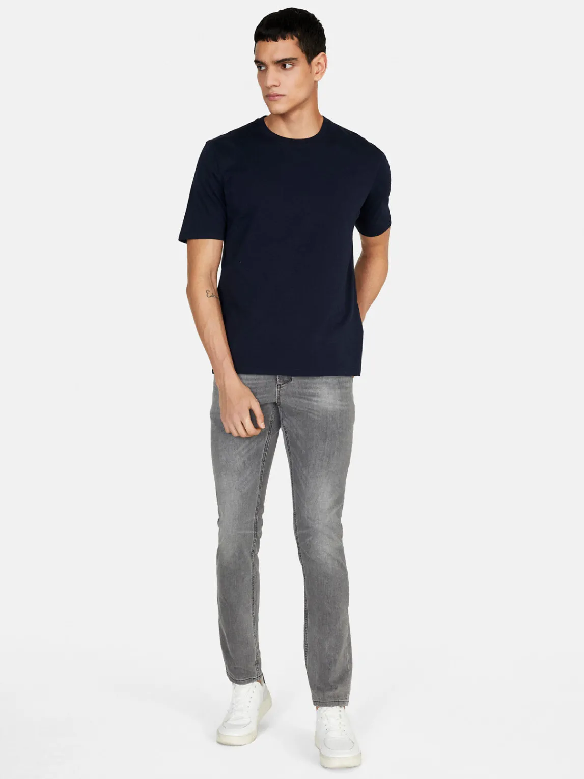 Men Sisley T-Shirts<Solid Colored T-Shirt