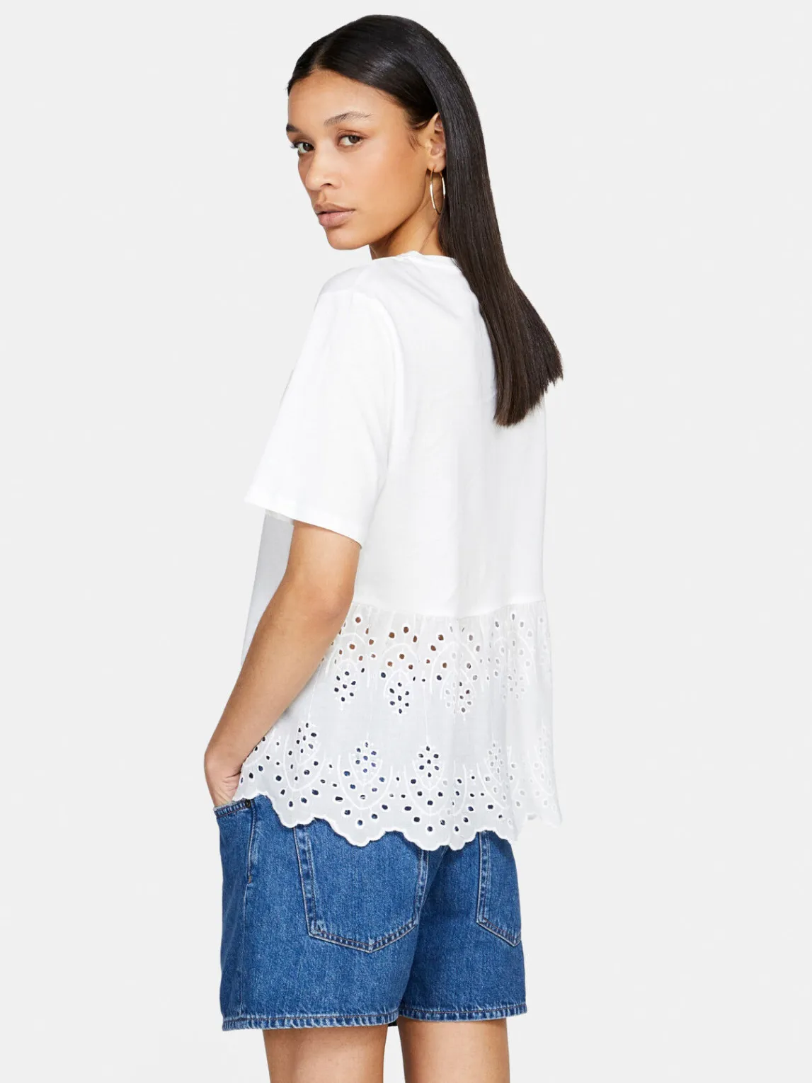 Women Sisley Tops & T-Shirts<T-Shirt With Broderie Anglaise Frill