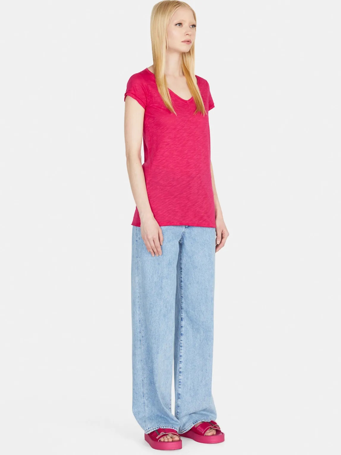 Women Sisley Tops & T-Shirts<V-Neck T-Shirt With Raw Cut